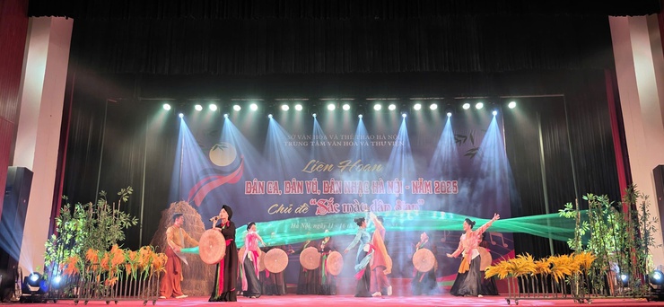 Phường Xuân Đỉnh đạt Giải Ba tại Liên hoan dân ca, dân vũ, dân nhạc Hà Nội năm 2025- Ảnh 2.