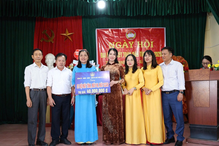 MTTQ xã Vân Đình - Dấu ấn từ những công trình và hoạt động nghĩa tình đại đoàn kết.- Ảnh 24.