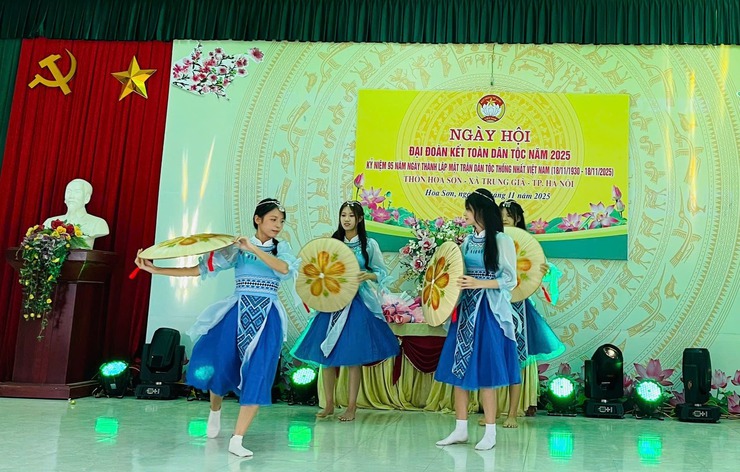 THÔN HOA SƠN TỔ CHỨC NGÀY HỘI ĐẠI ĐOÀN KẾT TOÀN DÂN TỘC NĂM 2025- Ảnh 5.
