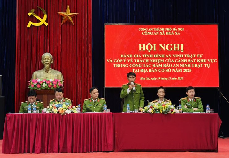CÔNG AN XÃ HÒA XÁ TỔ CHỨC HỘI NGHỊ "CẢNH SÁT KHU VỰC LẮNG NGHE Ý KIẾN NHÂN DÂN" NĂM 2025- Ảnh 2.