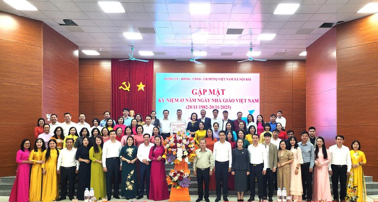 XÃ NỘI BÀI TỔ CHỨC GẶP MẶT BAN GIÁM HIỆU CÁC NHÀ TRƯỜNG TRÊN ĐỊA BÀN XÃ, NHÂN KỶ NIỆM 43 NĂM NGÀY NHÀ GIÁO VIỆT NAM (20/11/1982 – 20/11/2025)- Ảnh 1.