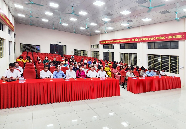 XÃ NỘI BÀI TỔ CHỨC GẶP MẶT BAN GIÁM HIỆU CÁC NHÀ TRƯỜNG TRÊN ĐỊA BÀN XÃ, NHÂN KỶ NIỆM 43 NĂM NGÀY NHÀ GIÁO VIỆT NAM (20/11/1982 – 20/11/2025)- Ảnh 4.