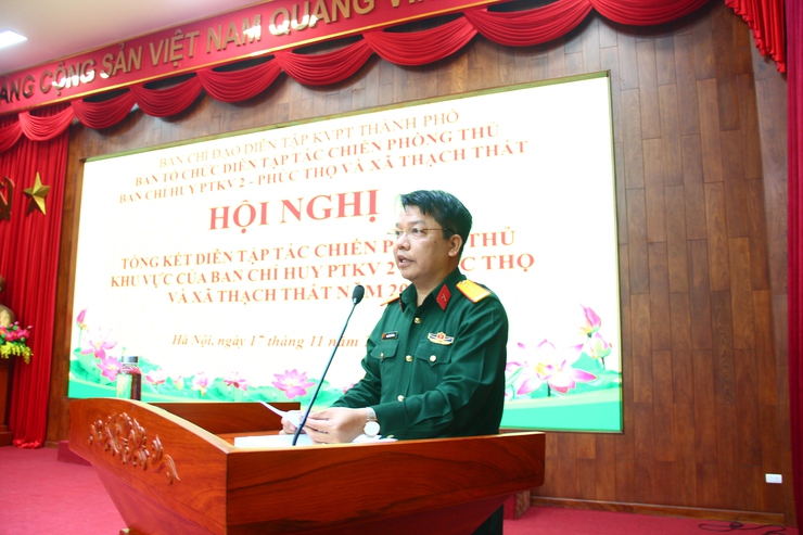 Tổng kết diễn tập tác chiến phòng thủ khu vực 2 - Phúc Thọ và xã Thạch Thất năm 2025- Ảnh 3.