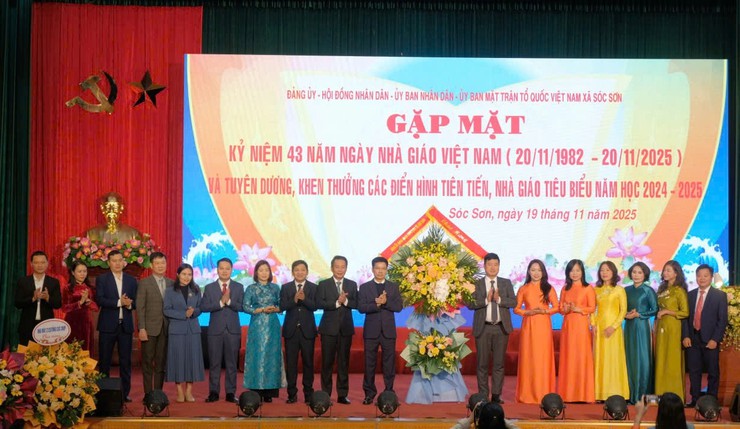 Xã Sóc Sơn tuyên dương nhiều điển hình tiên tiến ngành Giáo dục và Đào tạo- Ảnh 1.