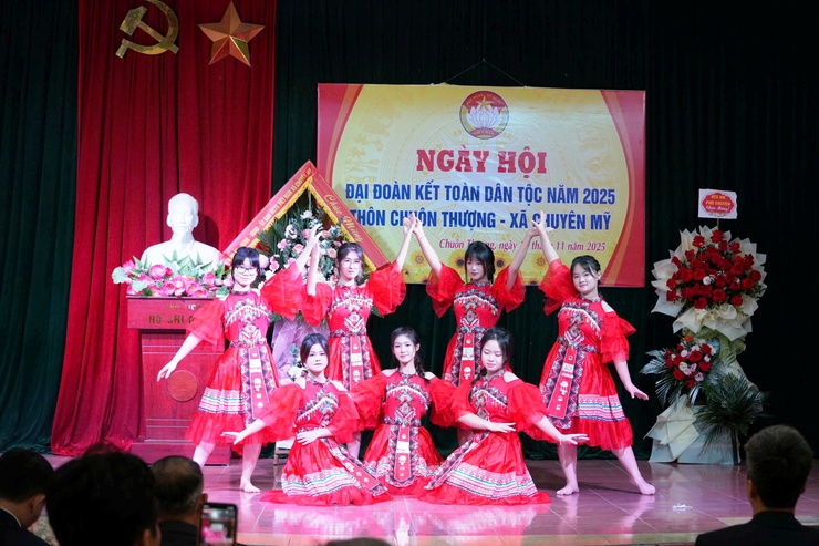 Ngày hội đại đoàn kết tại thôn Chuôn Thượng- Ảnh 2.