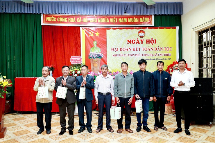 Thôn Quảng Nguyên và Phú Lương Hạ tổ chức Ngày hội Đại đoàn kết toàn dân tộc- Ảnh 16.