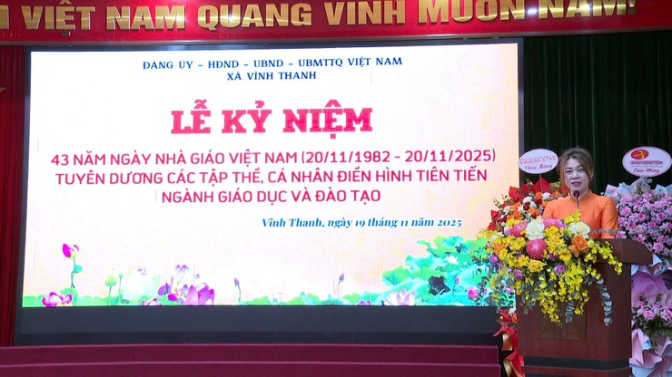 VĨNH THANH LONG TRỌNG KỶ NIỆM 43 NĂM NGÀY NHÀ GIÁO VIỆT NAM, TRAO CÁC QUYẾT ĐỊNH CÔNG NHẬN VÀ TUYÊN DƯƠNG ĐIỂN HÌNH TIÊN TIẾN- Ảnh 14.