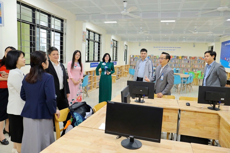 Trường THCS Thái Thịnh đón Đoàn khảo sát chính thức của Sở Giáo dục và Đào tạo Hà Nội phục vụ công tác công nhận Trường đạt chuẩn quốc gia và kiểm định chất lượng giáo dục- Ảnh 6.