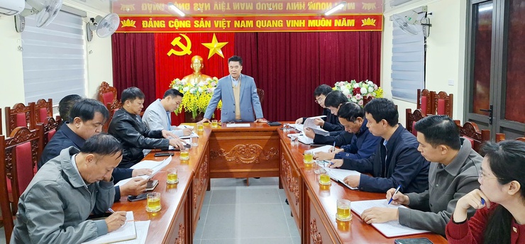 Lãnh đạo UBND xã làm việc với HTX Nông nghiệp trên địa bàn về các nhiệm vụ trọng tâm- Ảnh 1.