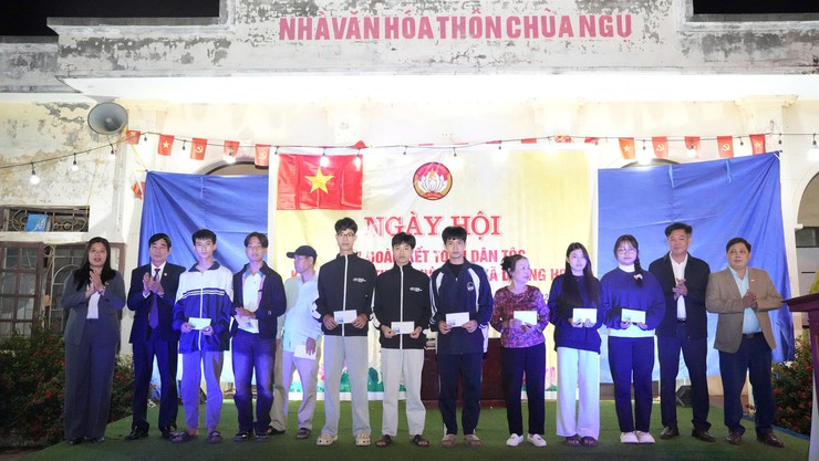 Ngày hội Đại đoàn kết toàn dân tộc năm 2025 tại thôn Chàng Trũng và thôn Chùa Ngụ- Ảnh 10.