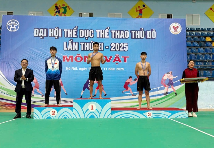 Đoàn vận động viên thi đấu môn Vật xã Quốc Oai đạt 2 huy chương Bạc và 6 Huy chương Đồng tại Đại hội Thể dục Thể thao Thủ đô lần thứ XI- Ảnh 4.