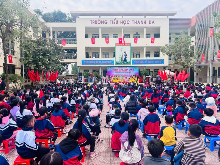 Trường Tiểu học Thanh Đa tổ chức Lễ kỷ niệm 43 năm Ngày Nhà giáo Việt Nam- Ảnh 6.