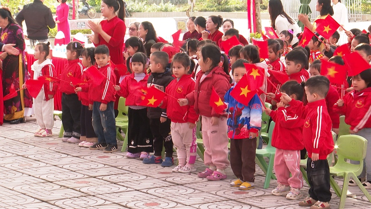 Trường Mầm non Phú Xuyên A Kỷ niệm ngày nhà giáo Việt nam 20/11 và đón Bằng công nhận Trường đạt chuẩn Quốc gia mức độ 2.- Ảnh 4.