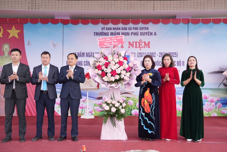Trường Mầm non Phú Xuyên A Kỷ niệm ngày nhà giáo Việt nam 20/11 và đón Bằng công nhận Trường đạt chuẩn Quốc gia mức độ 2.- Ảnh 5.