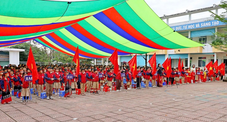 Lãnh đạo xã Đoài Phương dự lễ kỷ niệm 20/11 tại các trường Tiều học, THCS trên địa bàn- Ảnh 16.