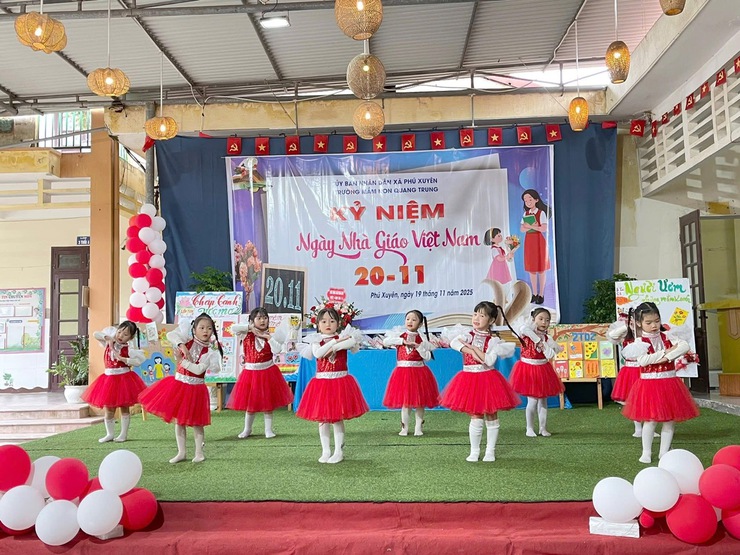 XÃ PHÚ XUYÊN TỔ CHỨC KỶ NIỆM 43 NĂM NGÀY NHÀ GIÁO VIỆT NAM 20/11 TẠI CÁC CƠ SỞ GIÁO DỤC- Ảnh 16.