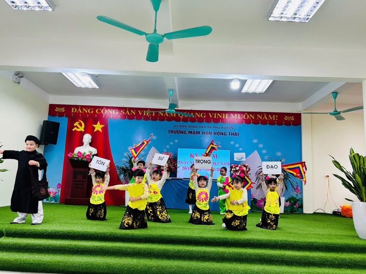 XÃ PHÚ XUYÊN TỔ CHỨC KỶ NIỆM 43 NĂM NGÀY NHÀ GIÁO VIỆT NAM 20/11 TẠI CÁC CƠ SỞ GIÁO DỤC- Ảnh 17.
