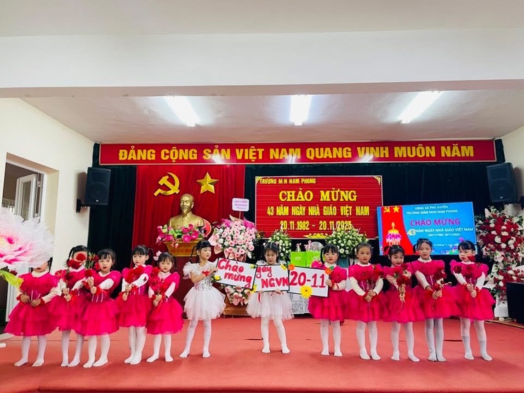 XÃ PHÚ XUYÊN TỔ CHỨC KỶ NIỆM 43 NĂM NGÀY NHÀ GIÁO VIỆT NAM 20/11 TẠI CÁC CƠ SỞ GIÁO DỤC- Ảnh 28.