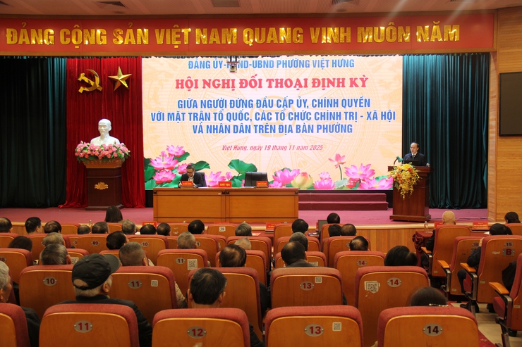 Phường Việt Hưng tổ chức đối thoại giữa người đứng đầu cấp ủy, chính quyền với Mặt trận Tổ quốc, các tổ chức chính trị - xã hội và đại diện Nhân dân trên địa bàn phường năm 2025- Ảnh 4.