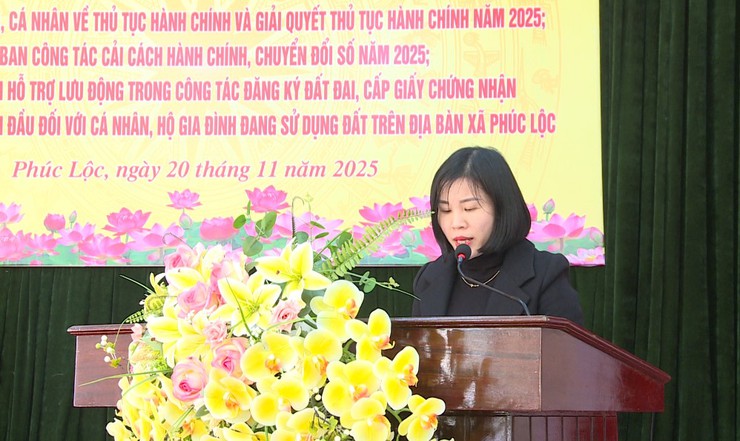 Hội nghị Đối thoại với tổ chức, cá nhân về thủ tục hành chính và giải quyết thủ tục hành chính năm 2025;- Ảnh 4.