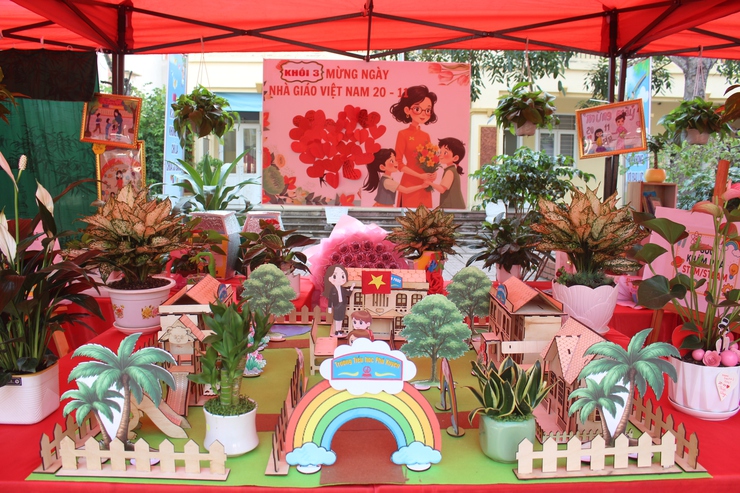 Trường Tiểu học Phú Xuyên tổ chức Lễ kỷ niệm 43 năm Ngày Nhà giáo Việt Nam 20/11.- Ảnh 11.