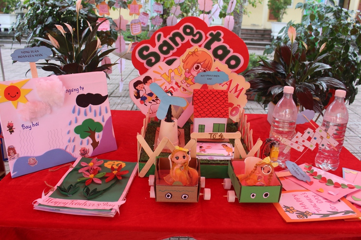 Trường Tiểu học Phú Xuyên tổ chức Lễ kỷ niệm 43 năm Ngày Nhà giáo Việt Nam 20/11.- Ảnh 13.