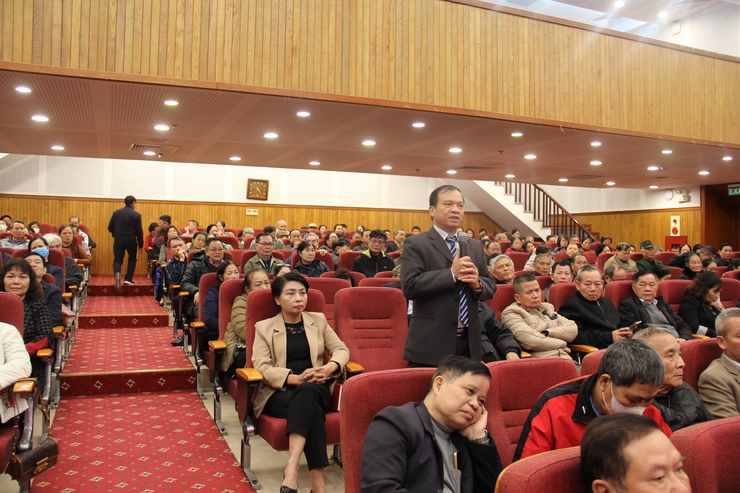 Phường Việt Hưng tổ chức đối thoại giữa người đứng đầu cấp ủy, chính quyền với Mặt trận Tổ quốc, các tổ chức chính trị - xã hội và đại diện Nhân dân trên địa bàn phường năm 2025- Ảnh 6.