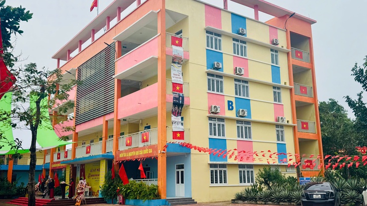 Trường THPT Thanh Xuân long trọng kỷ niệm Ngày Nhà giáo Việt Nam 20/11- Ảnh 6.