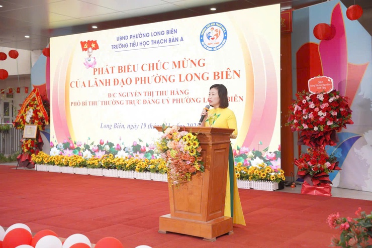 Trường Tiểu học Thạch Bàn A long trọng tổ chức Lễ kỷ niệm 43 năm Ngày Nhà giáo Việt Nam (20/11/1982 - 20/11/2025) và đón nhận Bằng khen của Bộ Giáo dục & Đào tạo- Ảnh 2.