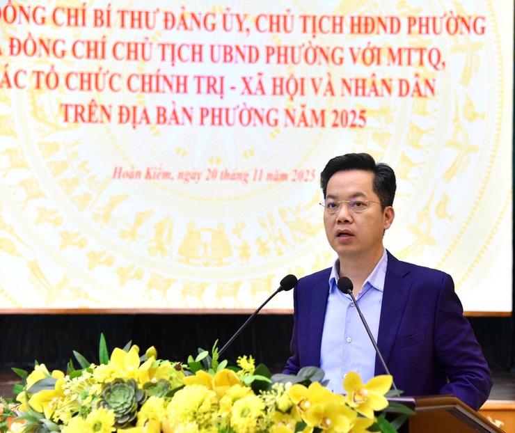 Lắng nghe, đối thoại, trao đổi thẳng thắn, tạo đồng thuận cao trong nhân dân, tăng cường mối quan hệ giữa Đảng, Chính quyền với người dân trên địa bàn phường Hoàn Kiếm- Ảnh 12.