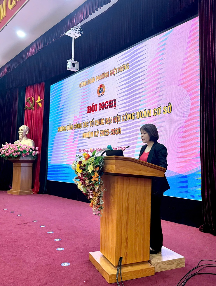 Công đoàn phường Việt Hưng tổ chức Hội nghị tập huấn công tác tổ chức Đại hội Công đoàn cơ sở nhiệm kỳ 2025-2030 và tập huấn công tác tài chính, hướng dẫn xây dựng dự toán của Công đoàn cơ sở năm 2026- Ảnh 2.