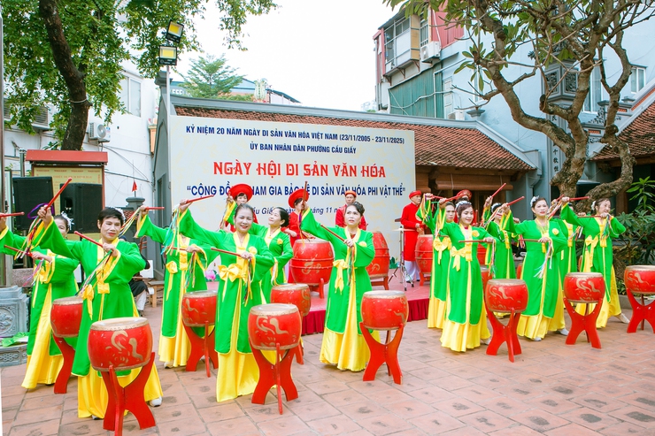 Ngày hội Di sản văn hóa phường Cầu Giấy năm 2025: Lan tỏa các giá trị truyền thống- Ảnh 2.