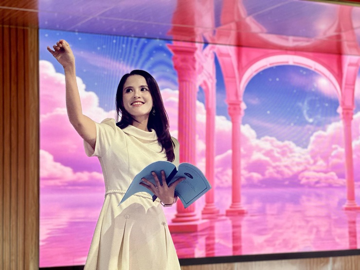 Chương trình Hội thi “Cô giáo THPT Đỗ Mười tài năng, duyên dáng” lần thứ I, năm học 2025-2026.- Ảnh 3.