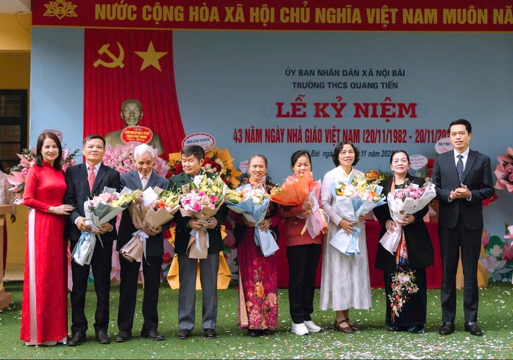 TRƯỜNG THCS QUANG TIẾN TỔ CHỨC KỶ NIỆM 43 NĂM NGÀY NHÀ GIÁO VIỆT NAM- Ảnh 5.