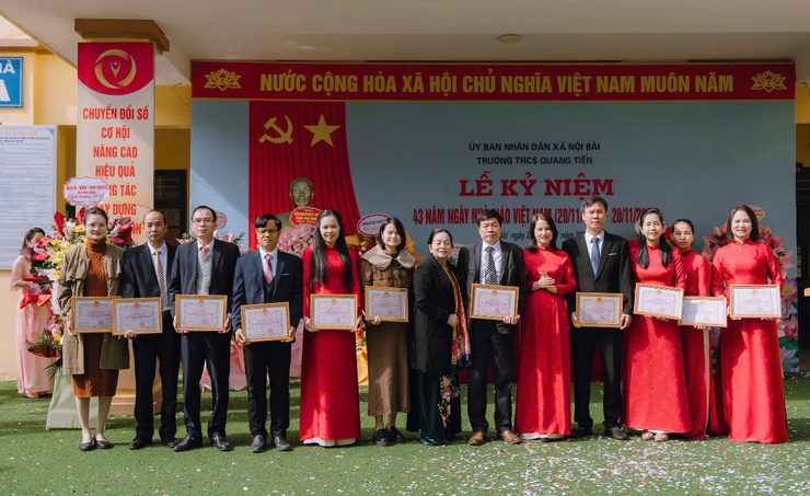 TRƯỜNG THCS QUANG TIẾN TỔ CHỨC KỶ NIỆM 43 NĂM NGÀY NHÀ GIÁO VIỆT NAM- Ảnh 8.