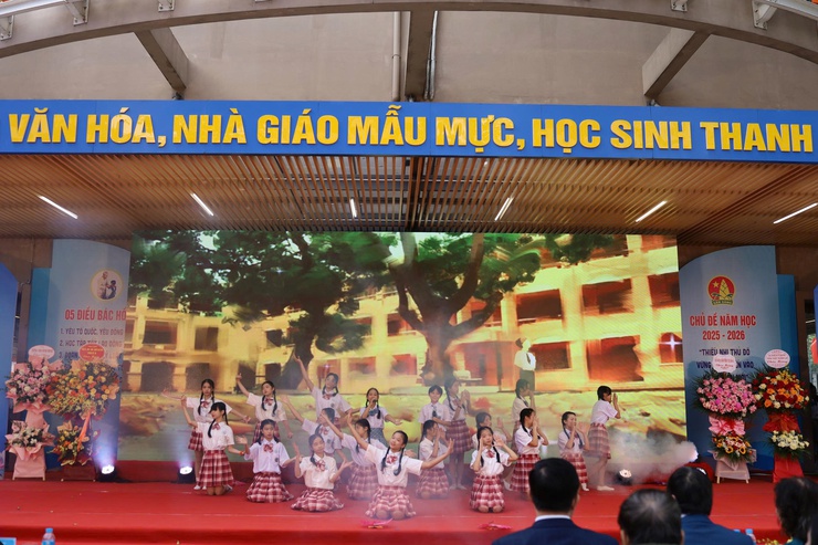 Trường THCS Xuân La: Hành trình 60 năm xây dựng và phát triển tạo nền tảng vững chắc cho thế hệ tương lai- Ảnh 6.