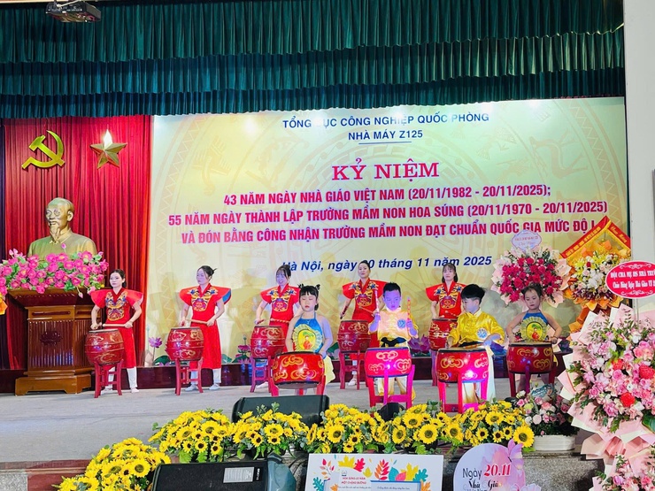 TRƯỜNG MẦM NON HOA SÚNG, XÃ SÓC SƠN TỔ CHỨC LỄ ĐÓN NHẬN TRƯỜNG ĐẠT CHUẨN QUỐC GIA MỨC ĐỘ 1- Ảnh 4.