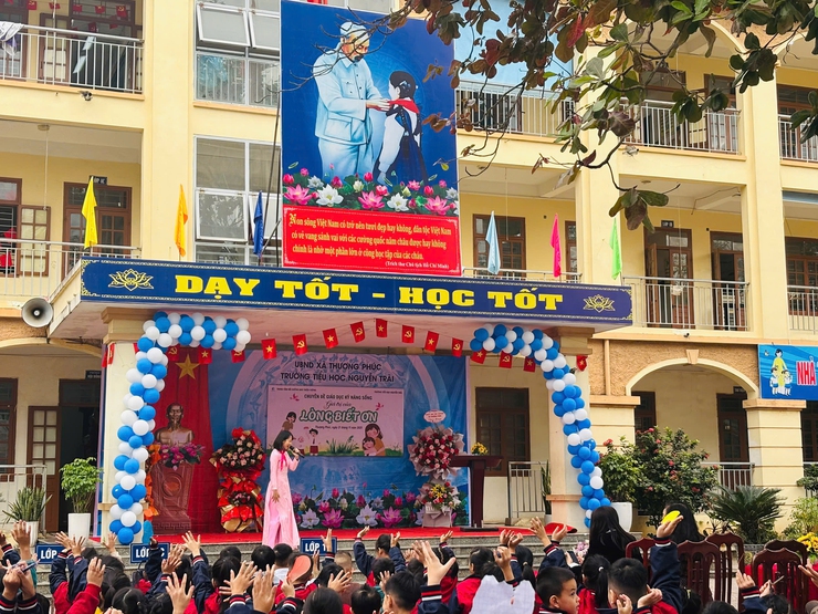 Hơn 700 học sinh Trường Tiểu học Nguyễn Trãi được giáo dục kỹ năng sống giá trị của lòng biết ơn- Ảnh 4.