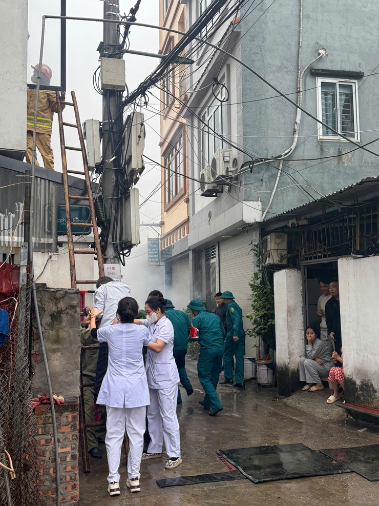 Thực tập phương án chữa cháy và CNCH tại khu dân cư nguy hiểm cháy nổ- Ảnh 2.