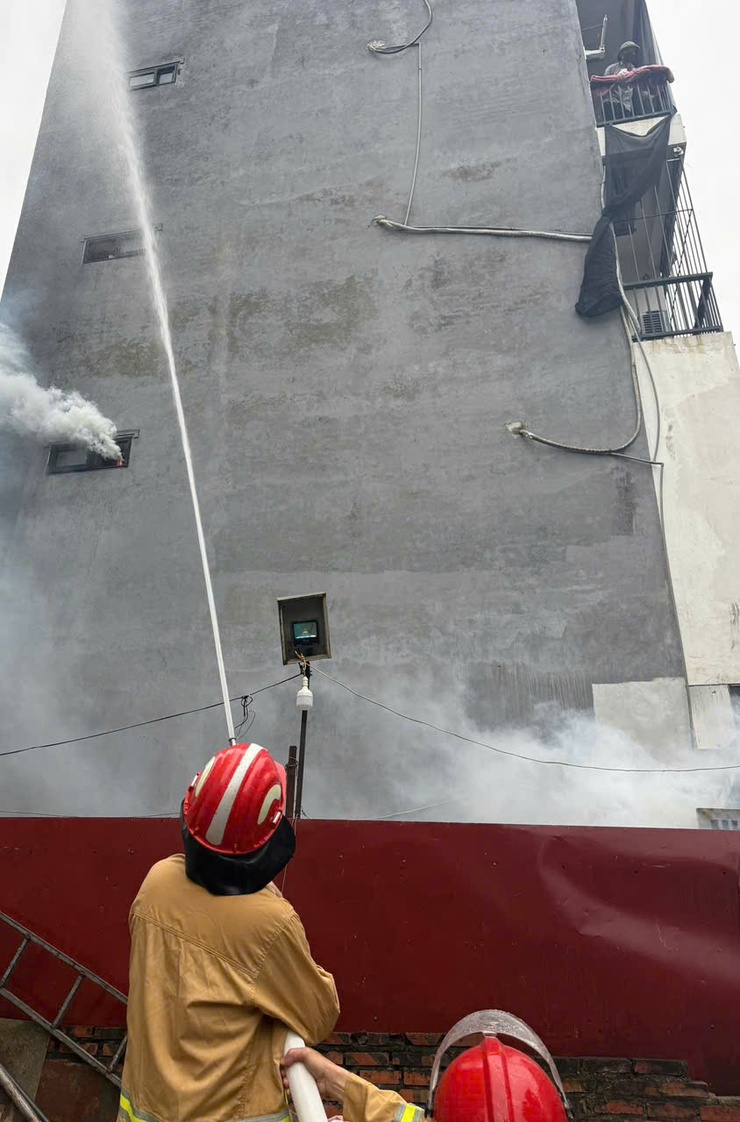 Thực tập phương án chữa cháy và CNCH tại khu dân cư nguy hiểm cháy nổ- Ảnh 3.