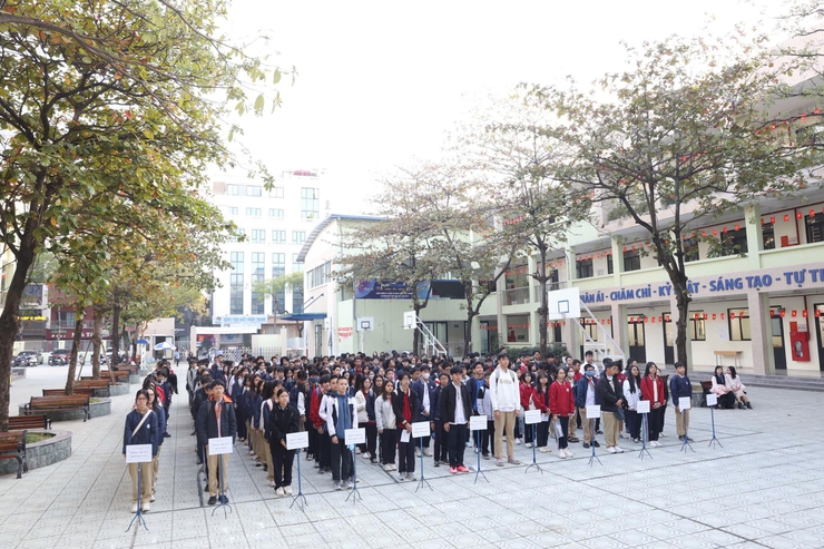 Kỳ thi chọn học sinh giỏi các môn văn hóa lớp 9 cấp THCS năm học 2025 – 2026 phường Đống Đa diễn ra thành công tốt đẹp- Ảnh 2.