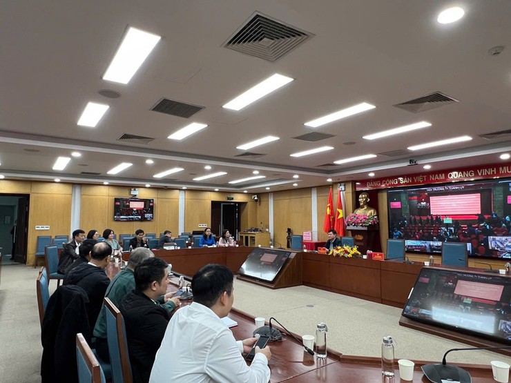 Ủy ban MTTQ Việt Nam phường Đống Đa tiếp tục phát động nhân dân ủng hộ đồng bào bị thiệt hại do bão lũ gây ra- Ảnh 1.