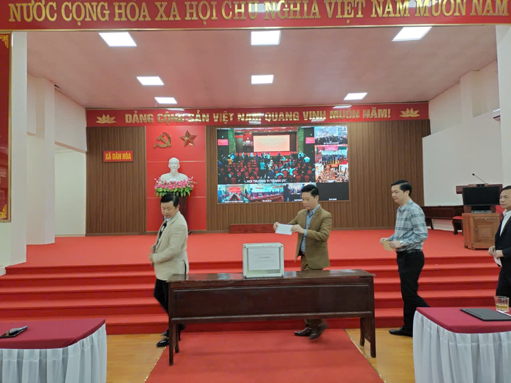 XÃ DÂN HÒA PHÁT ĐỘNG ỦNG HỘ ĐỒNG BÀO MIỀN TRUNG, TÂY NGUYÊN BỊ ẢNH HƯỞNG THIÊN TAI- Ảnh 3.