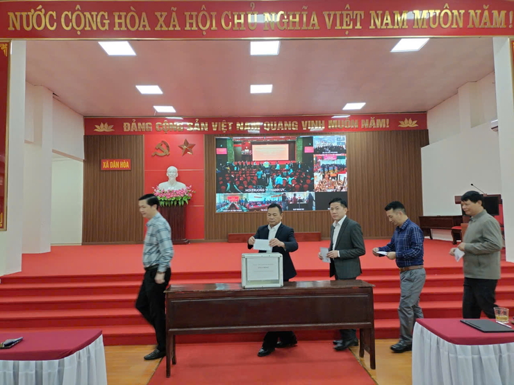 XÃ DÂN HÒA PHÁT ĐỘNG ỦNG HỘ ĐỒNG BÀO MIỀN TRUNG, TÂY NGUYÊN BỊ ẢNH HƯỞNG THIÊN TAI- Ảnh 5.