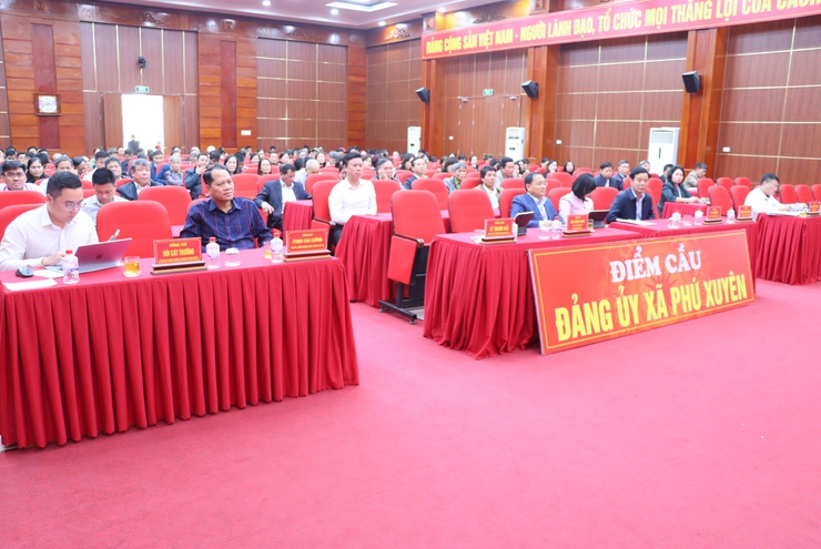 Hội nghị triển khai Kế hoạch hành động của Thành ủy thực hiện Nghị quyết số 57-NQ/TW về “Đột phá phát triển khoa học, công nghệ, đổi mới sáng tạo và chuyển đổi số quốc gia”.- Ảnh 3.