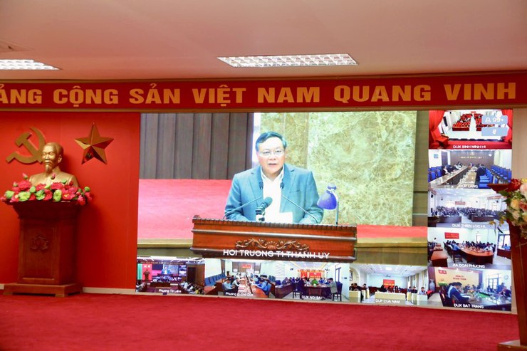 Đảng uỷ phường Dương Nội tham dự Hội nghị trực tuyến của Thành uỷ triển khai công tác bầu cử đại biểu Quốc hội và HĐND các cấp nhiệm kỳ 2026 - 2031- Ảnh 1.