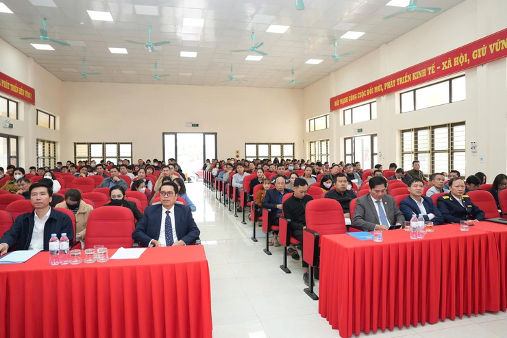 Xã Nội Bài triển khai công tác chuyển đổi mô hình phương pháp quản lý thuế đối với hộ, cá nhân kinh doanh khi xóa bỏ thuế khoán- Ảnh 9.