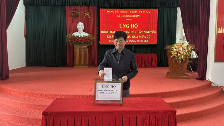 Xã Chương Dương phát động ủng hộ đồng bào miền Trung, Tây Nguyên - Ảnh 2.