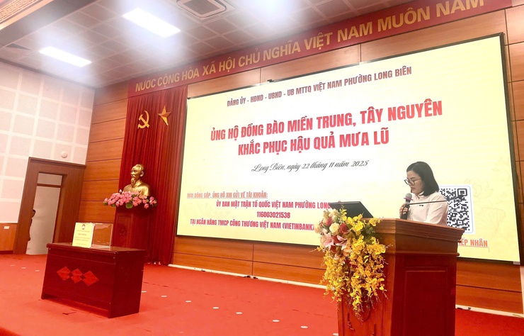 Phường Long Biên phát động ủng hộ đồng bào miền Trung, Tây Nguyên khắc phục hậu quả mưa lũ- Ảnh 1.