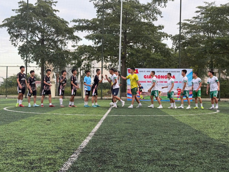 FC QUANG MINH 1 VÀ FC CHI ĐÔNG 1 XUẤT SẮC GIÀNH VÉ VÀO CHUNG KẾT GIẢI BÓNG ĐÁ THANH NIÊN XÃ QUANG MINH LẦN THỨ I – NĂM 2025- Ảnh 2.